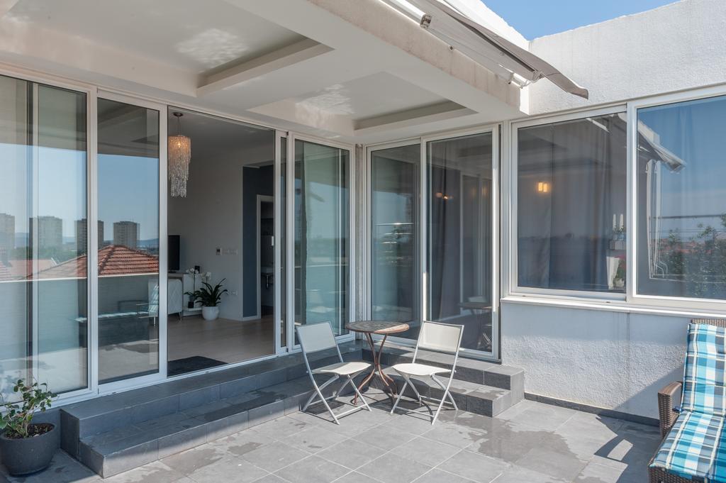 زادار Penthouse Apartment الغرفة الصورة