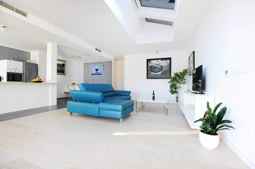 زادار Penthouse Apartment الغرفة الصورة